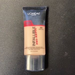 L’Oréal Infallible Pro-Matte 24hr Foundation